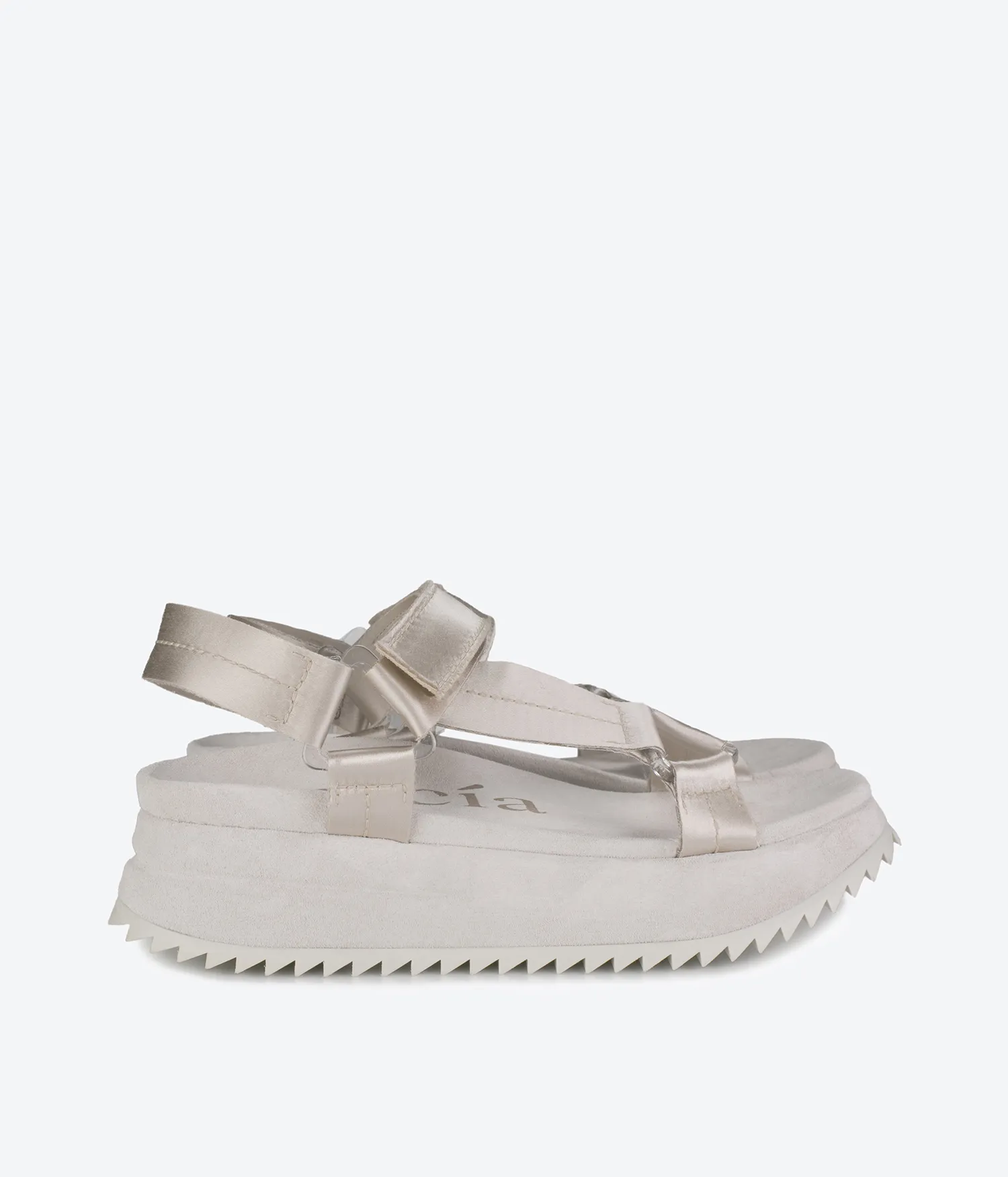 Pedro Garcia - Mar in Frappe Satin