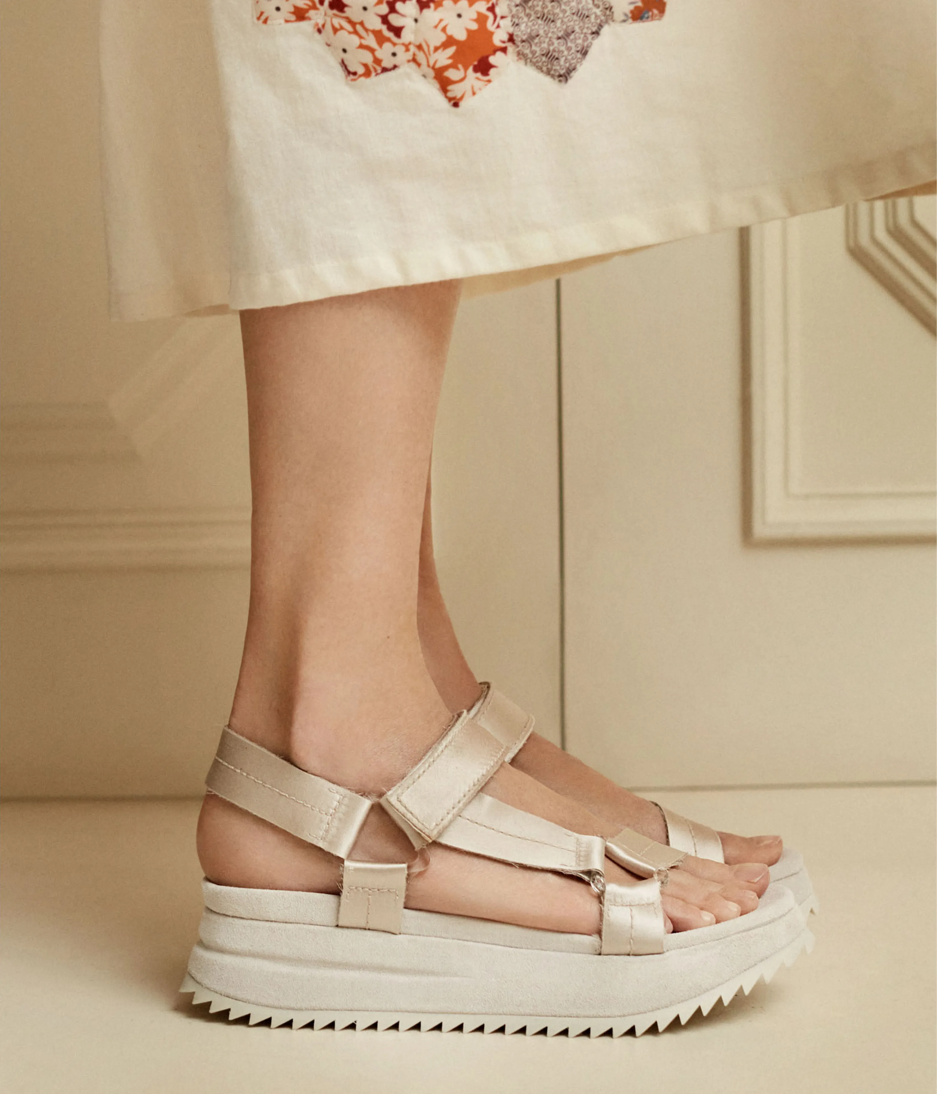 Pedro Garcia - Mar in Frappe Satin